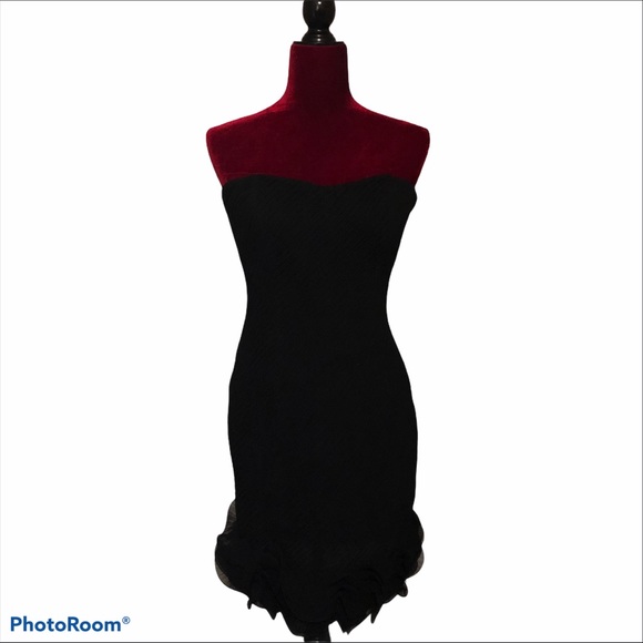 Calvin Klein Dresses & Skirts - Calvin Klein Tube Midi Dress